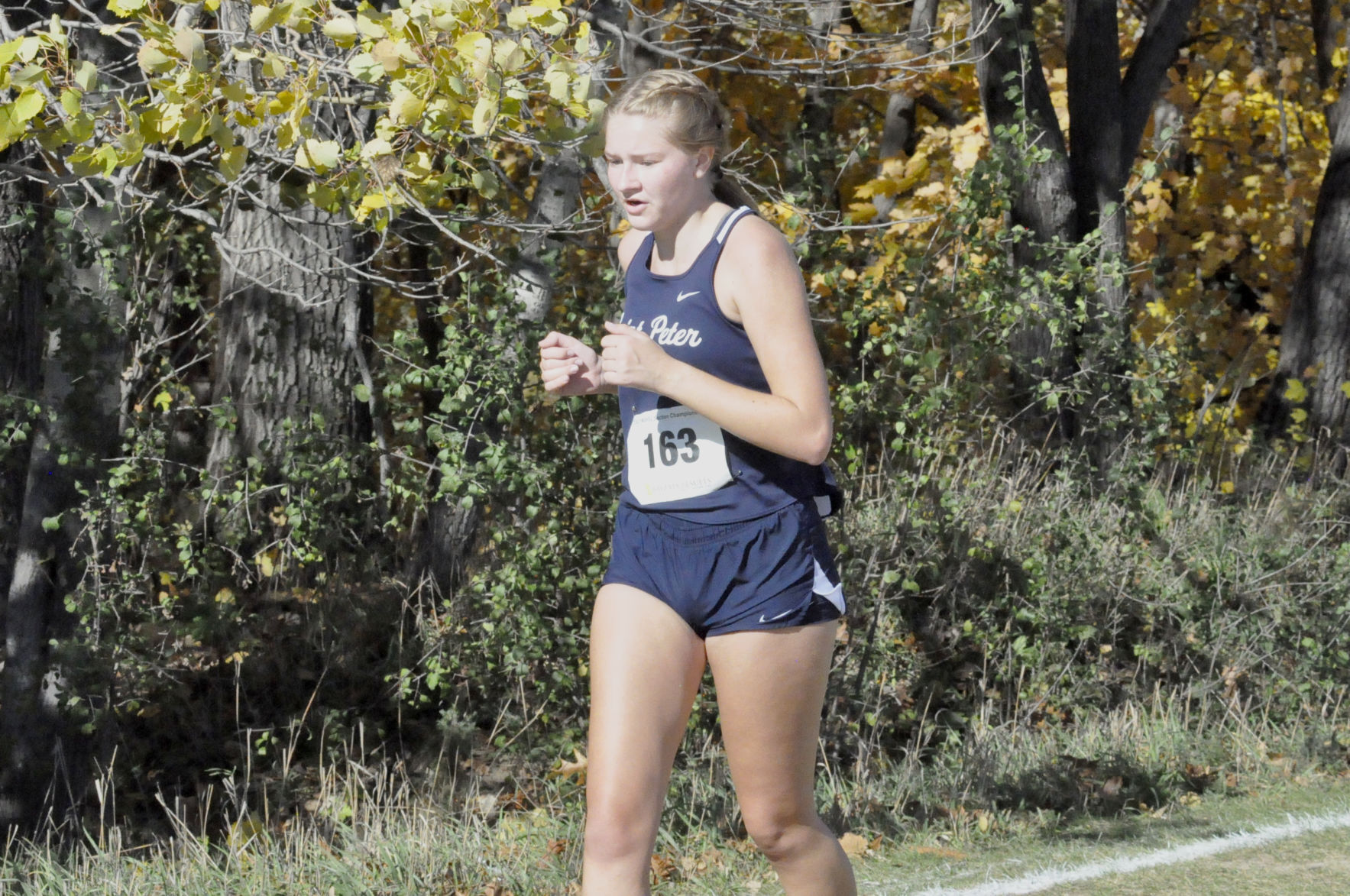 211028 sph spt jr Hailey Looft.JPG